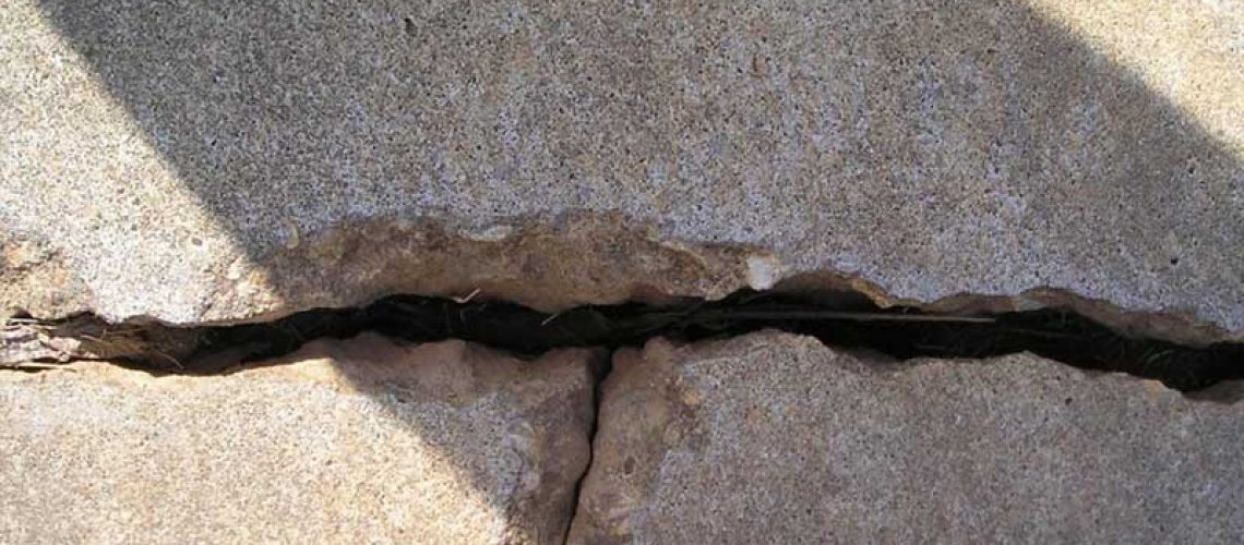 concrete cracks